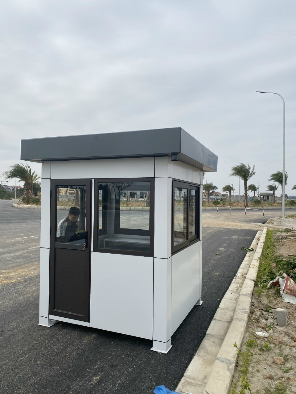 Bốt gác bảo vệ composites135
