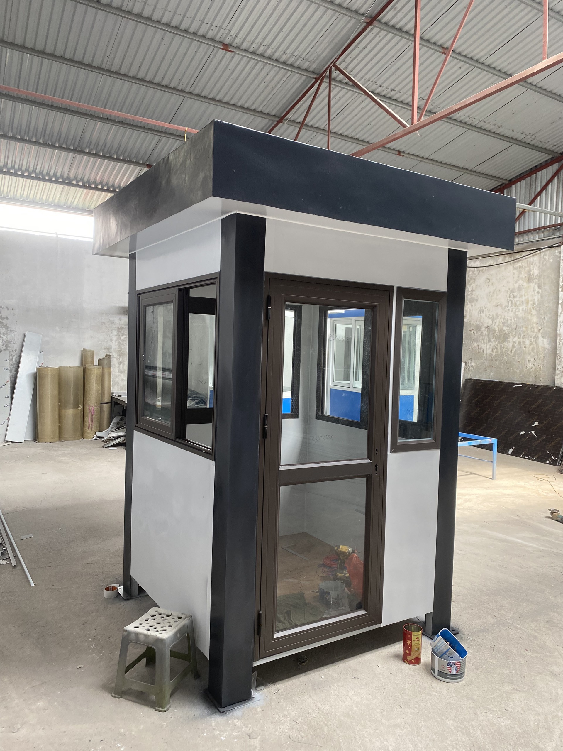 Bốt gác bảo vệ composites137