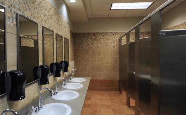 Một số tiêu chuẩn khi thiết kế nhà vệ sinh công cộng